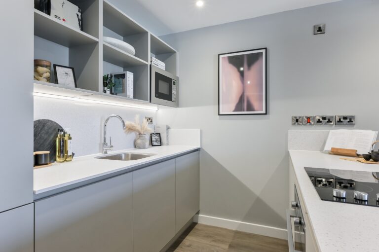 2 bedroom kitchen