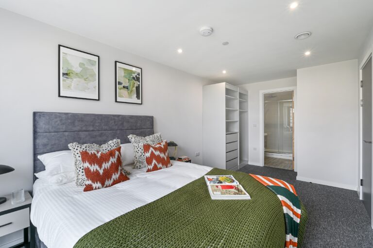 Interchange bedroom